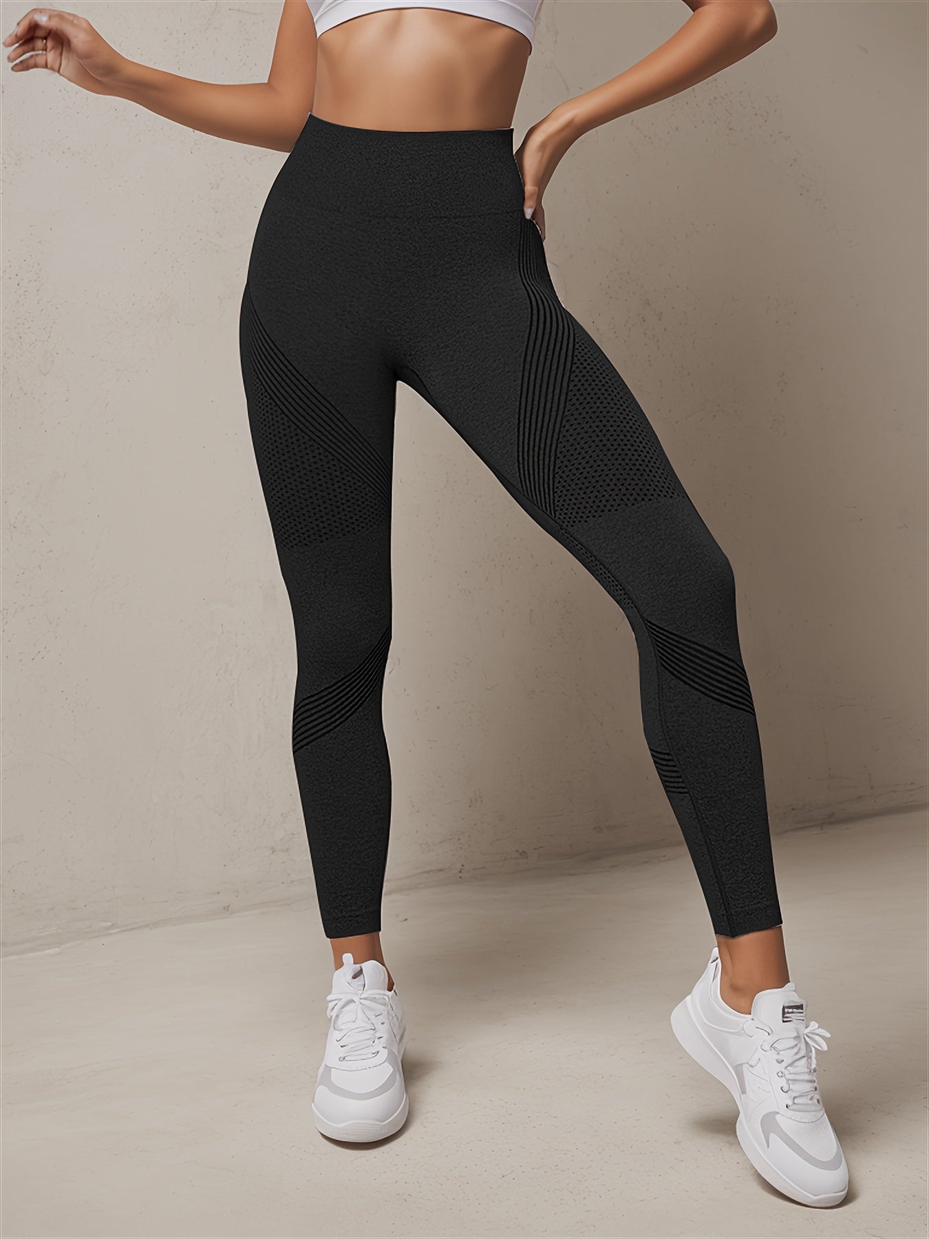 Leggings de sport à séchage rapide très extensibles  Pantalon serré respirant pour le yoga, la course à pied et la gym pour femmes  Vêtements de sport pour le lifting des hanches